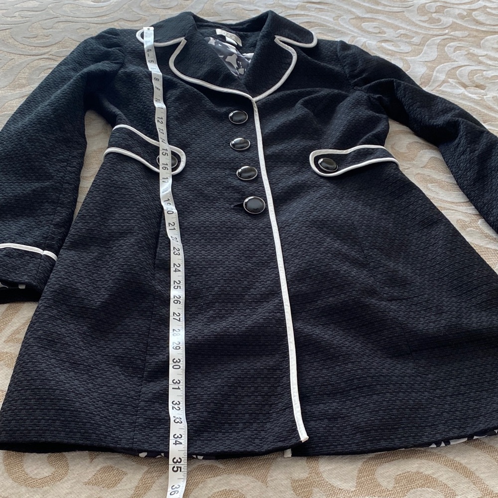 Ann Taylor LOFT Black Coat w White Piping – Tailored Vintage Style Jacket Size 6 - Picture 8 of 12